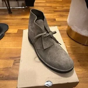Clarks | Shoes | Clarks Desert Boot Size 15 Only Worn Once  display picture 2